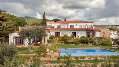 Inmobiliaria Maresme. La Empresa. Vivir en El Maresme. Inmuebles de lujo.