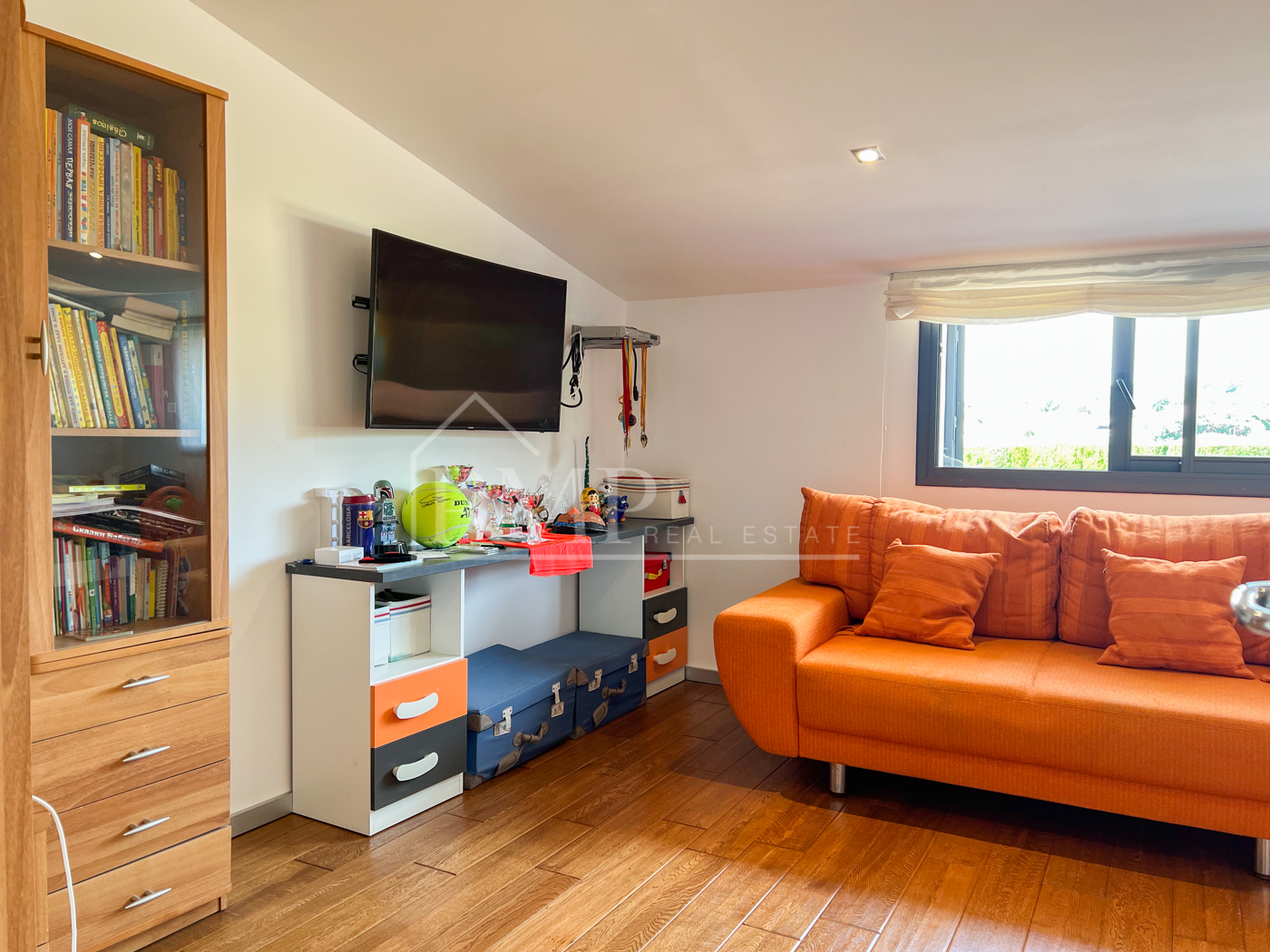 116-J Increíble Masía reformada con piscina y vistas al mar -35