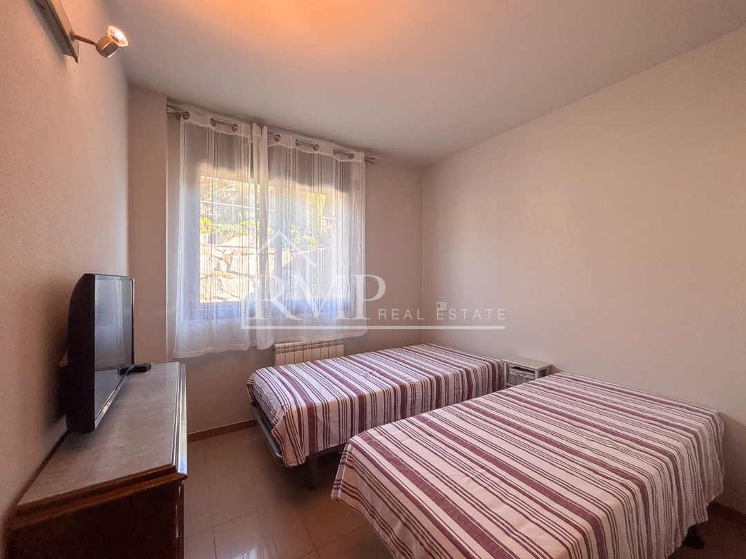 951-P Casa en alquiler con piscina y vistas -11