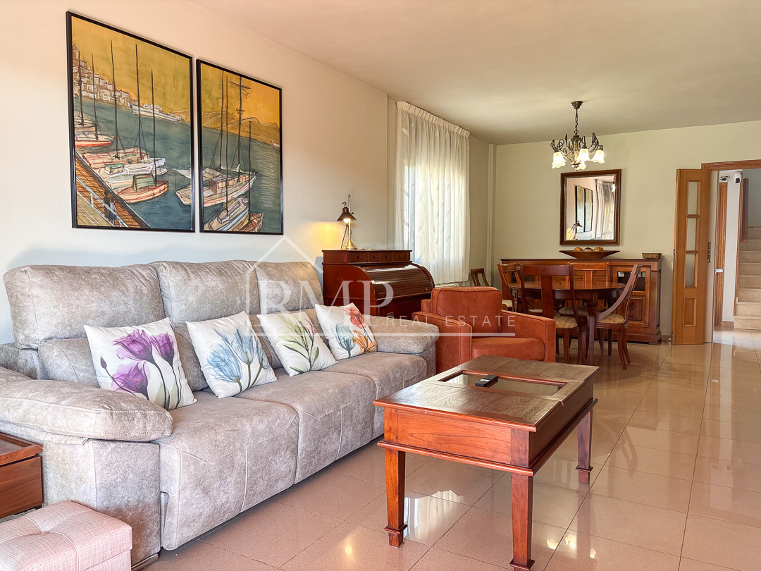 951-P Casa en alquiler con piscina y vistas -20