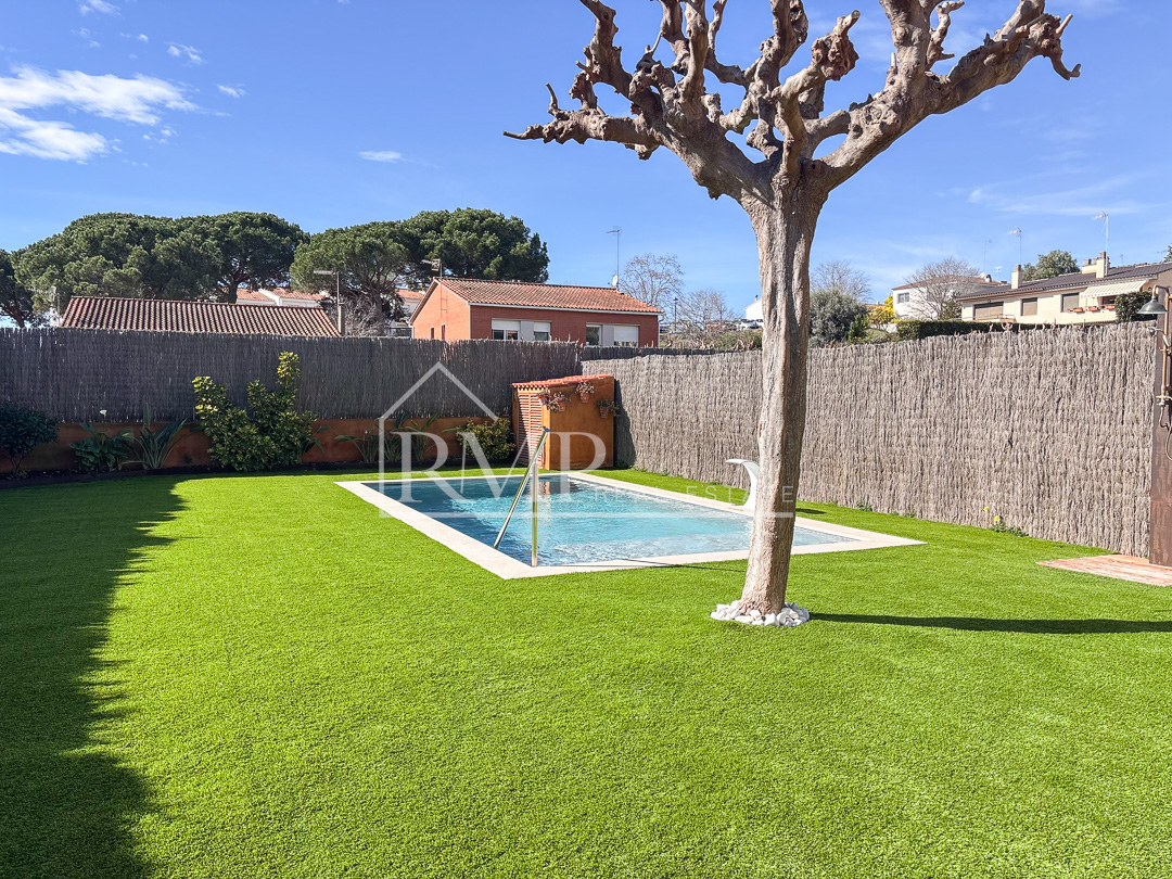 951-P Casa en alquiler con piscina y vistas -27