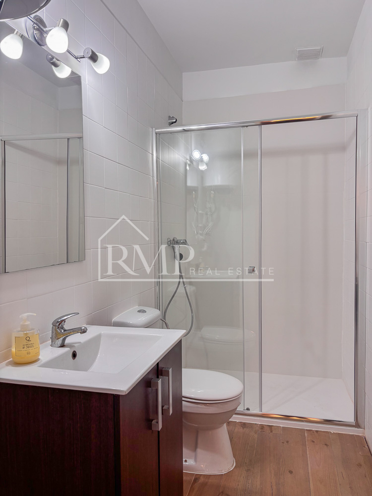 955-P Loft con patio en El guinardo -10