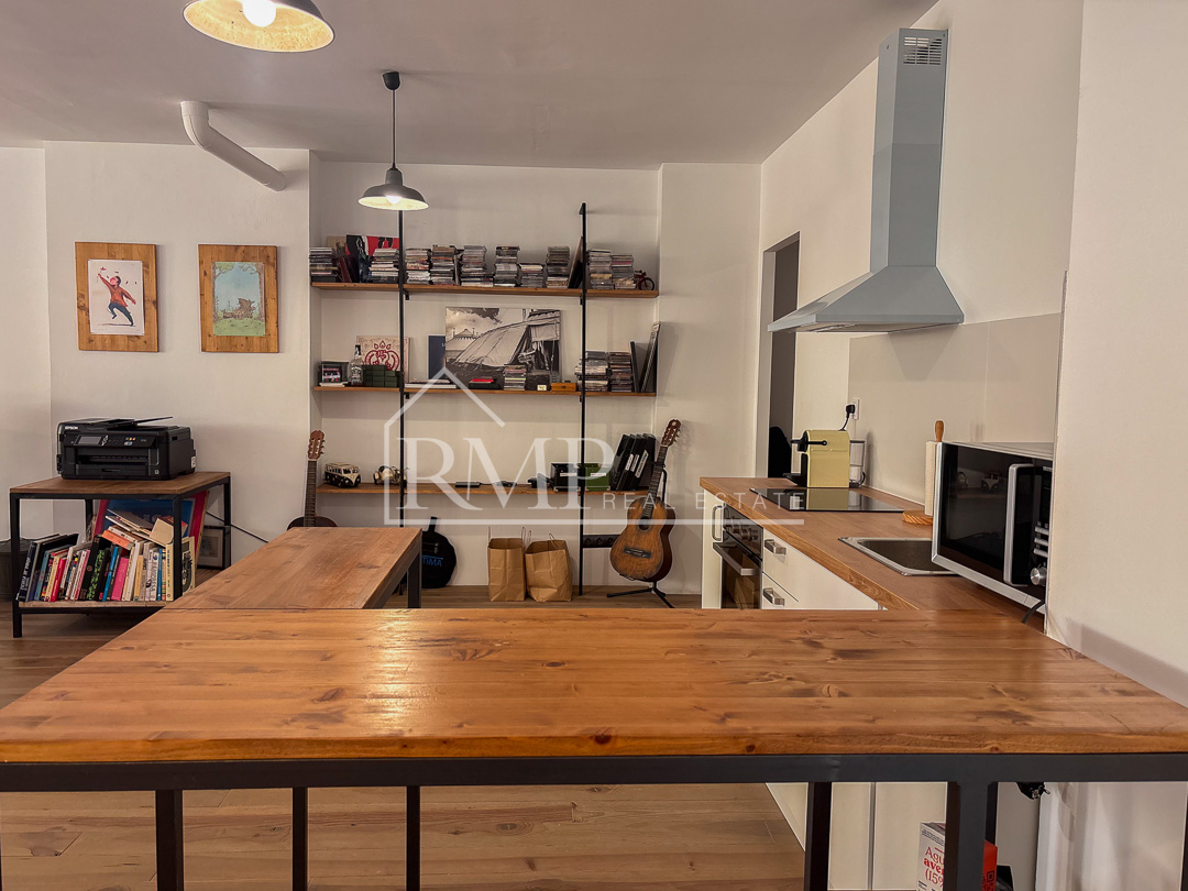 955-P Loft con patio en El guinardo -11