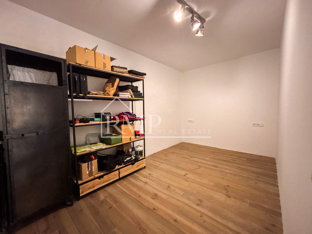 955-P Loft con patio en El guinardo -7