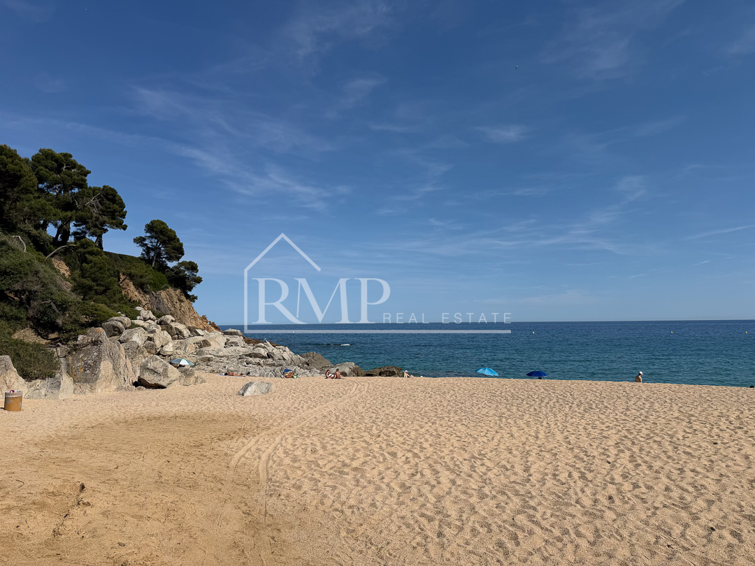 992-N Piso 2 habitaciones y zona comunitaria en Lloret -26