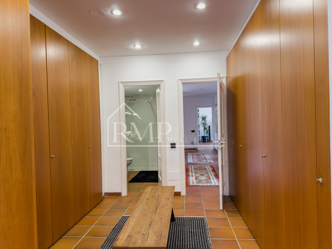 1002-J – Casa mediterranea con piscina y vistas al mar – 52