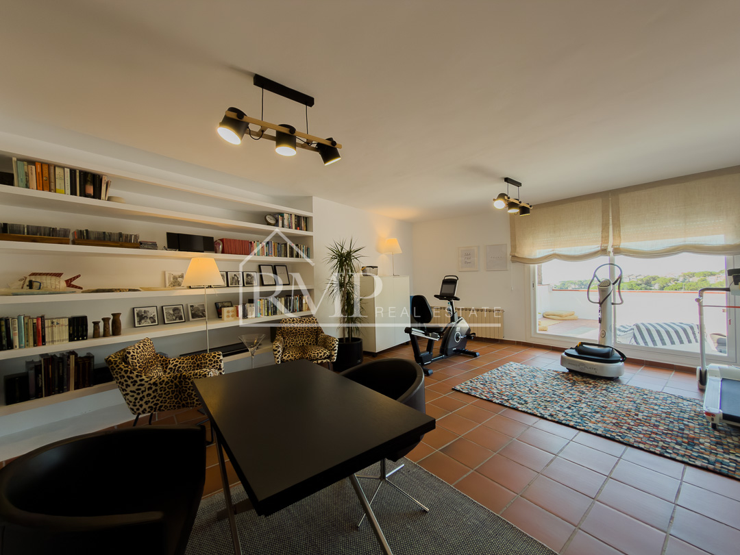 1002-J – Casa mediterranea con piscina y vistas al mar – 62