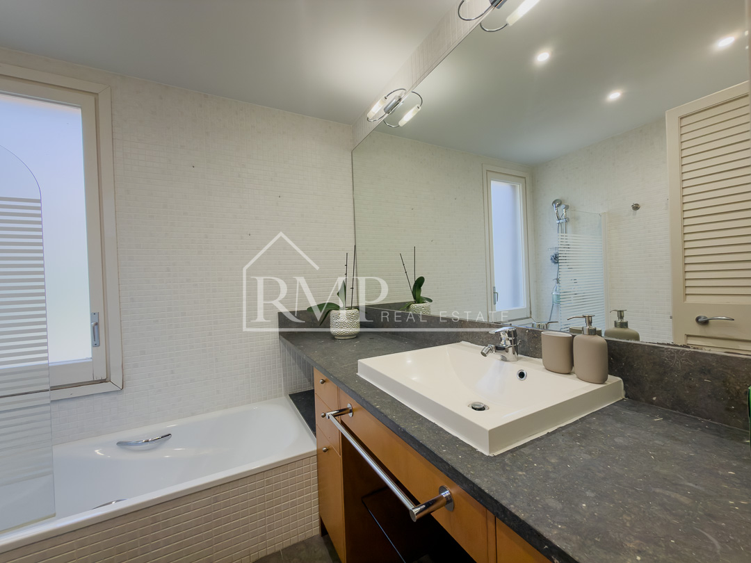 1002-J – Casa reformada en Supermaresme – 35