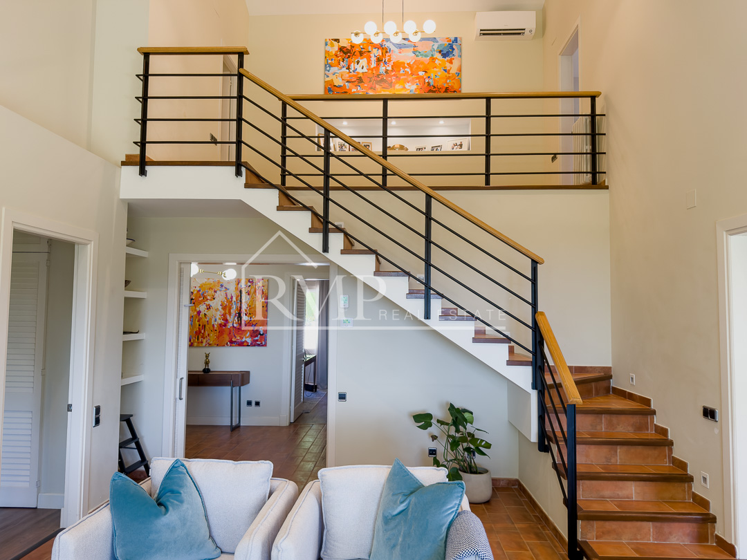 1002-J – Casa reformada en Supermaresme – 46