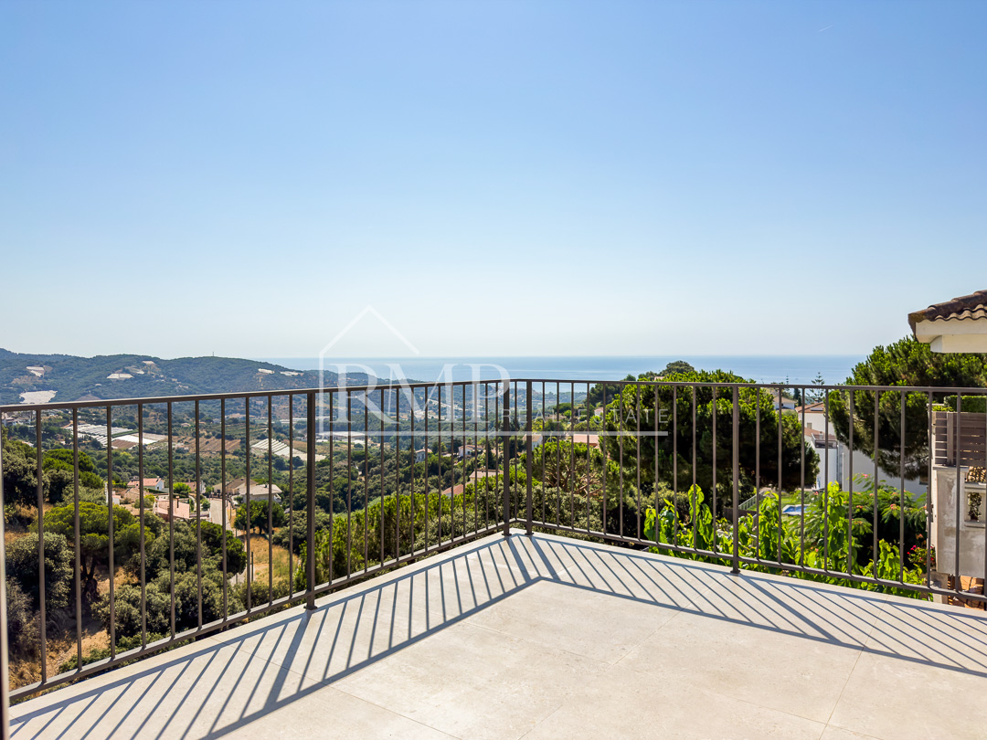 1003-J Casa nueva con piscina y vistas al mar – 13