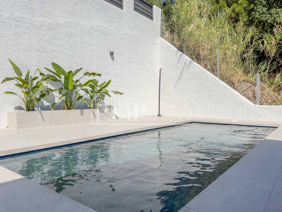 1003-J Casa nueva con piscina y vistas al mar – 41