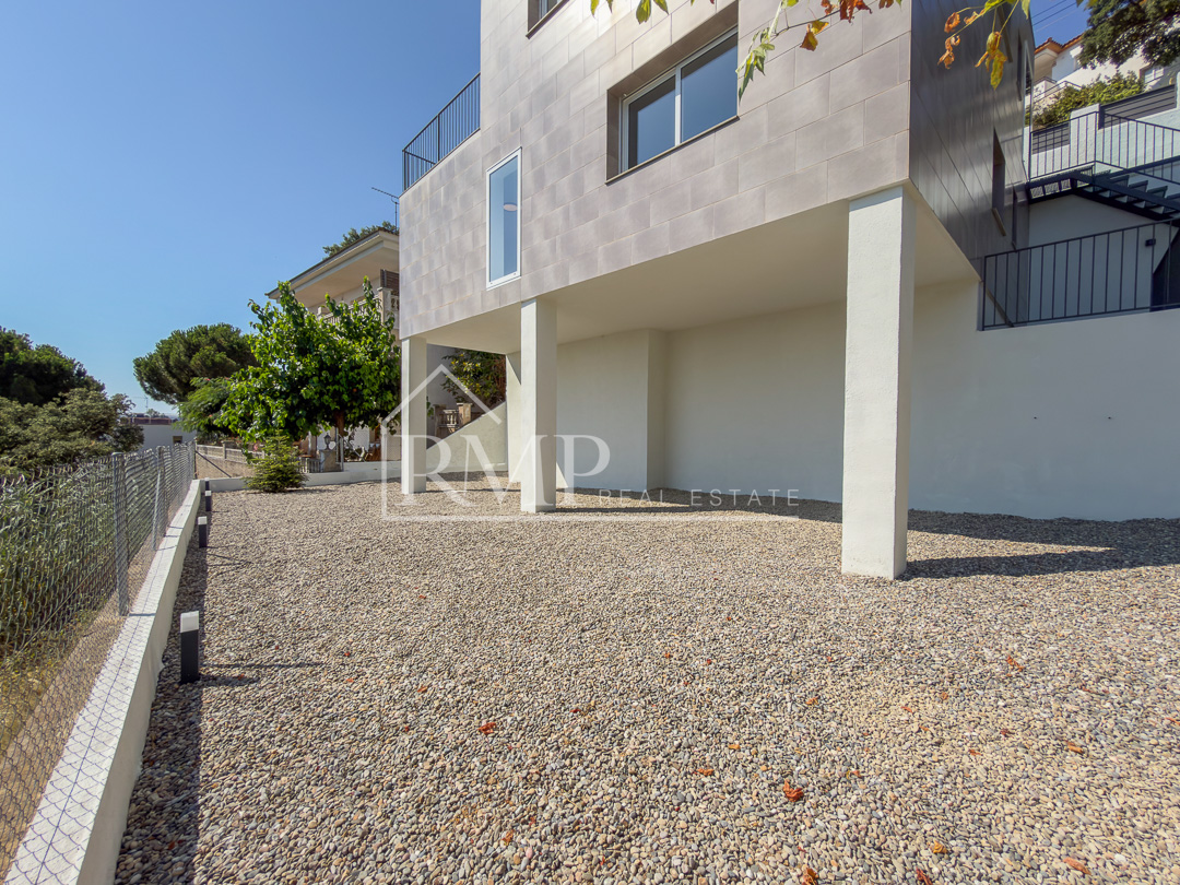 1003-J Casa nueva con piscina y vistas al mar – 48