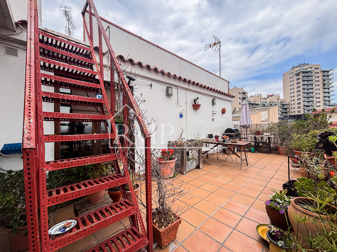 989-P – Atico con terraza en la Teixonera – 32