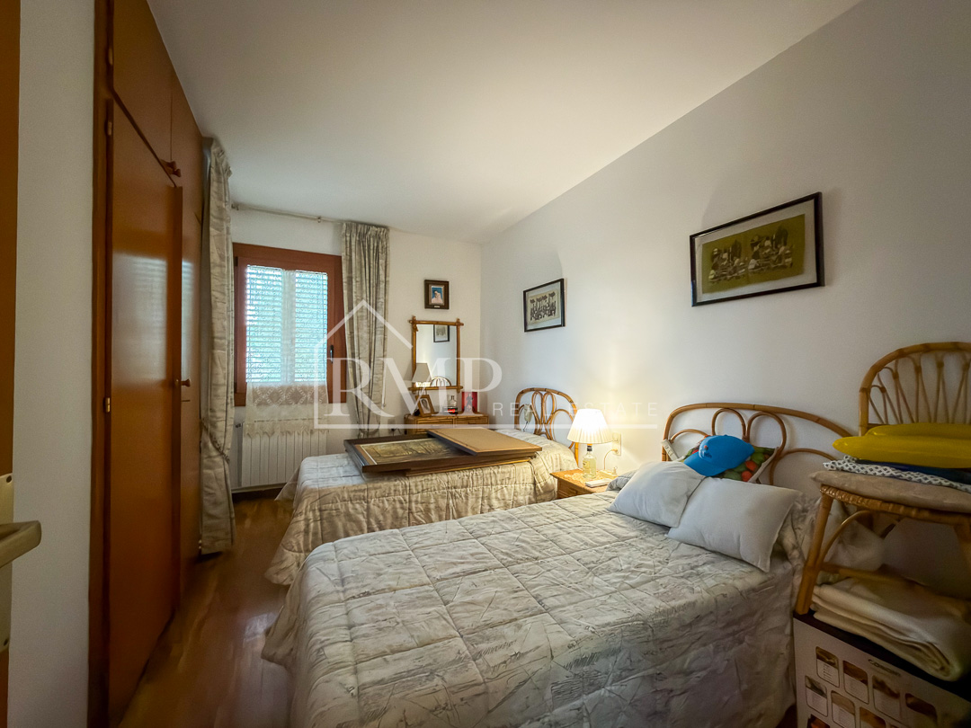 1010-J Casa con jardin y zona comunitaria en Sant Vicenç – 20
