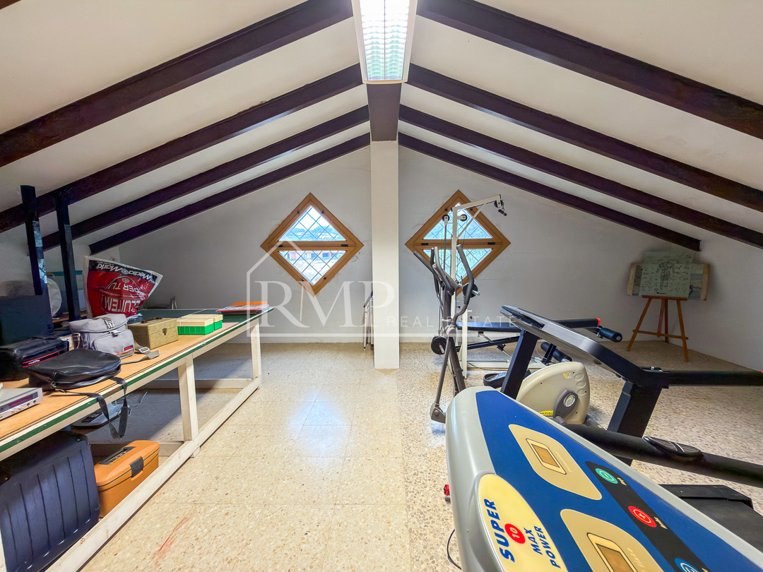 1010-J Casa con jardin y zona comunitaria en Sant Vicenç – 27