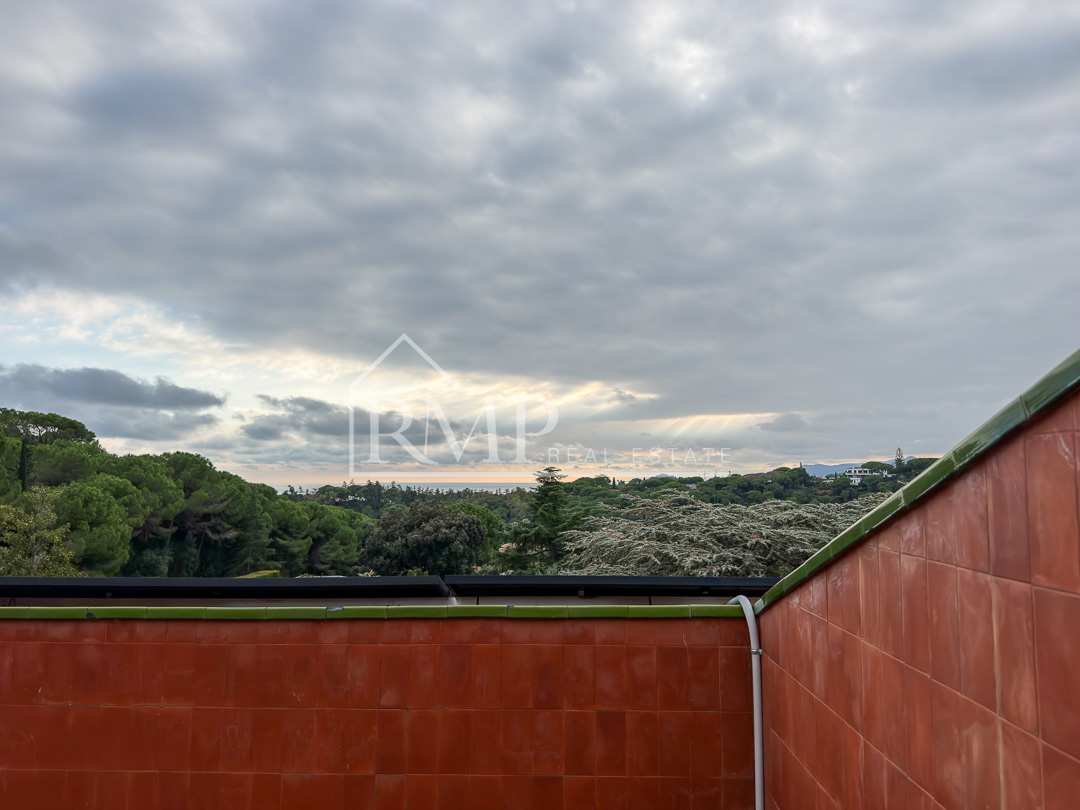 1010-J Casa con jardin y zona comunitaria en Sant Vicenç – 32