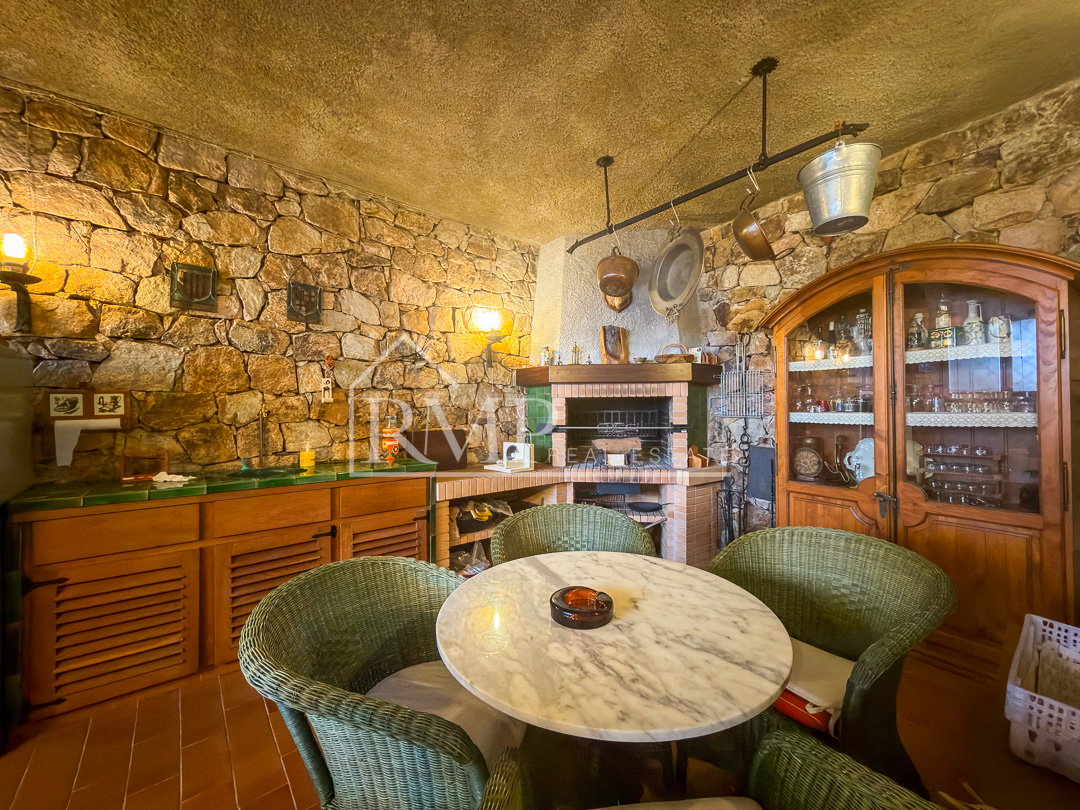 1010-J Casa con jardin y zona comunitaria en Sant Vicenç – 40