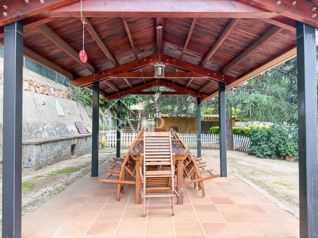 1010-J Casa con jardin y zona comunitaria en Sant Vicenç – 43