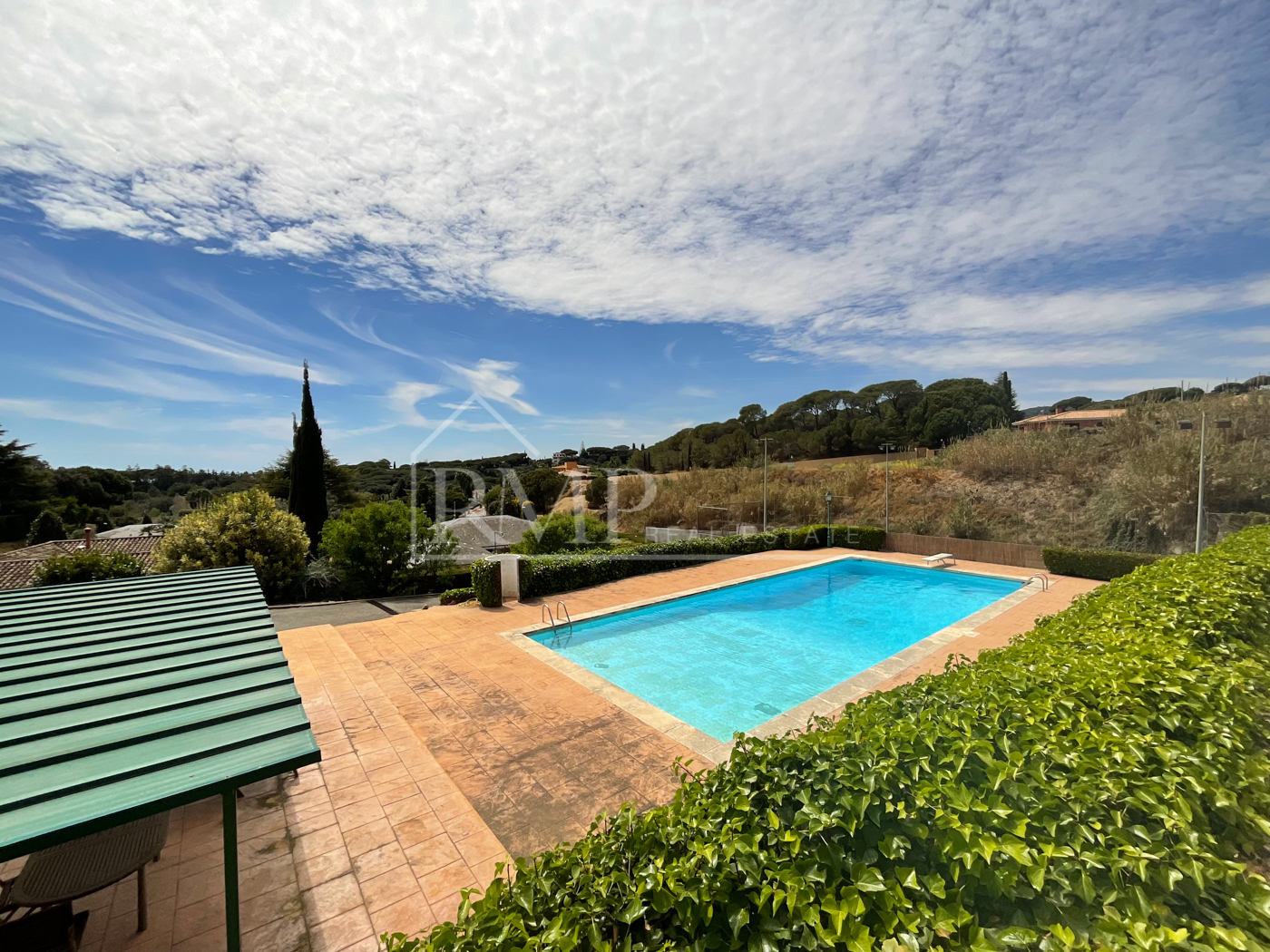 1010-J Casa con jardin y zona comunitaria en Sant Vicenç – 46